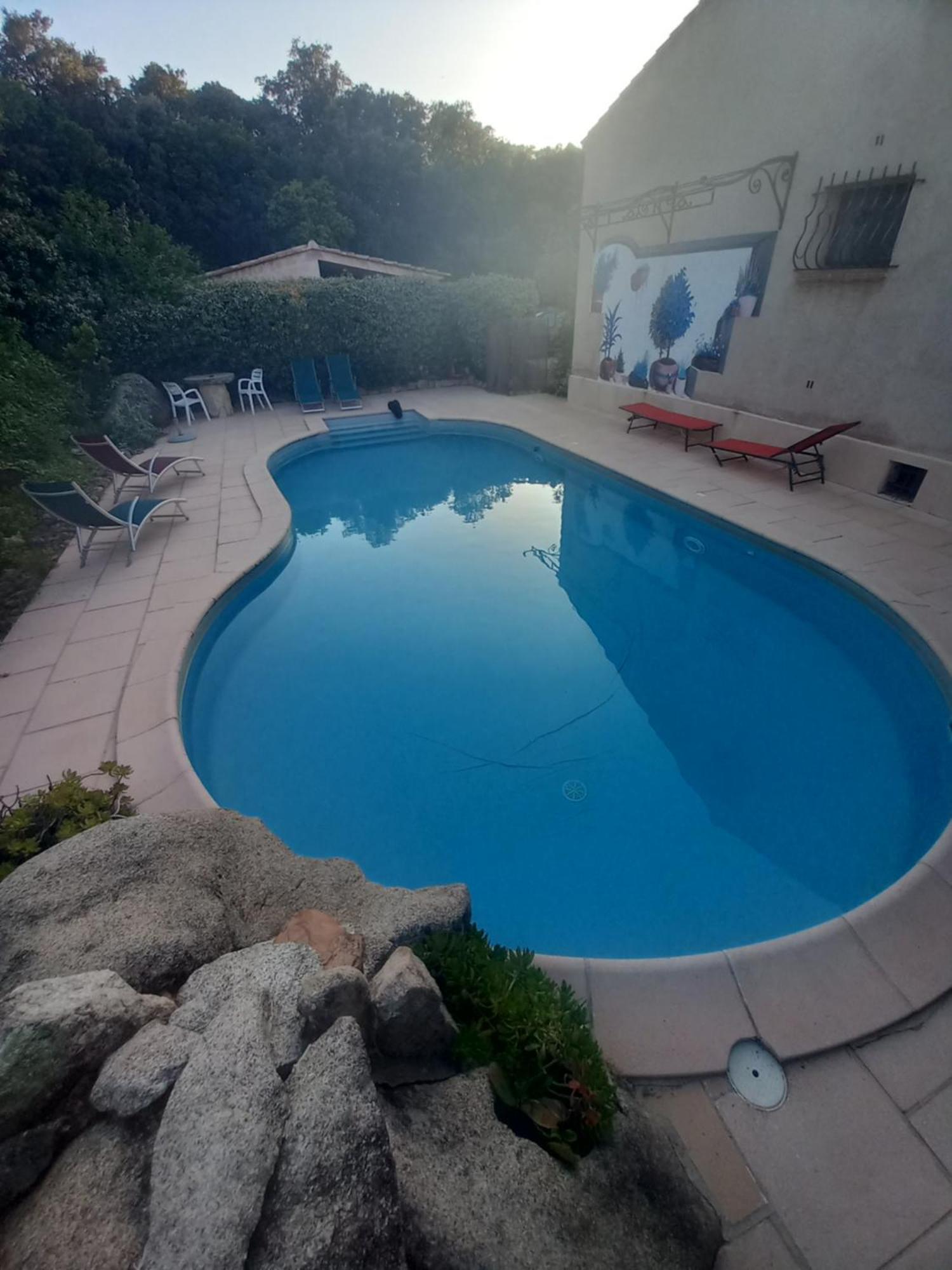 Appartement Climatise 35 M2 Pour 1 Couple - Piscine Partagee - Porto-Vecchio  Extérieur photo